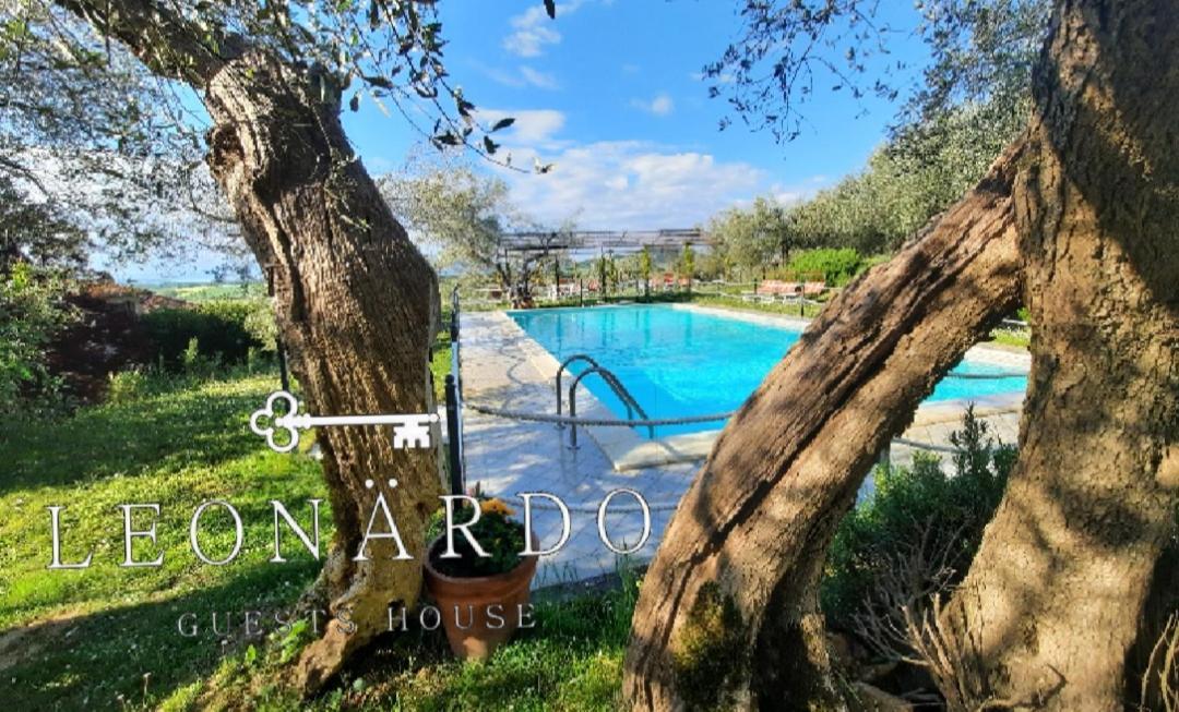 파니칼레 Leonaerdo Guests House 아파트 외부 사진