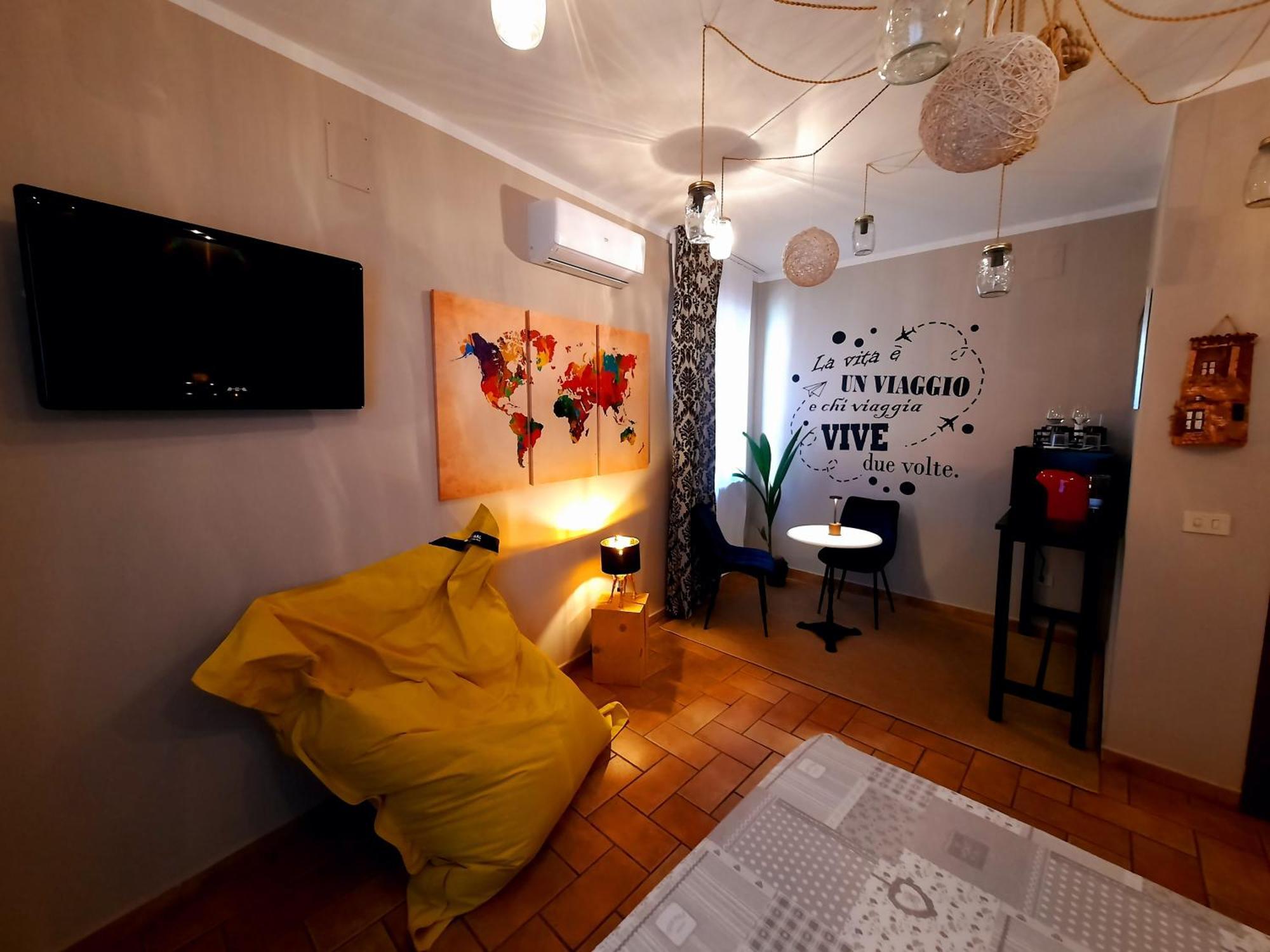 파니칼레 Leonaerdo Guests House 아파트 객실 사진