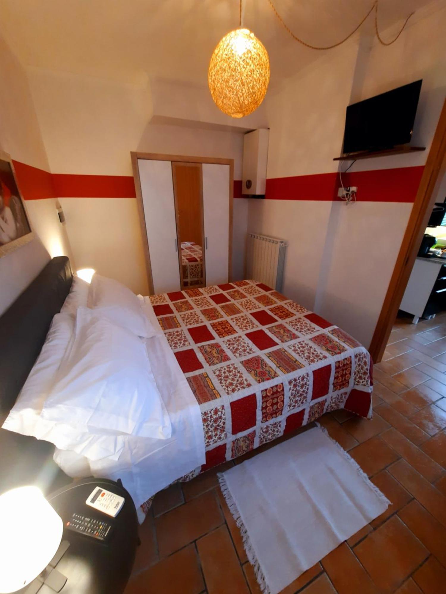파니칼레 Leonaerdo Guests House 아파트 외부 사진